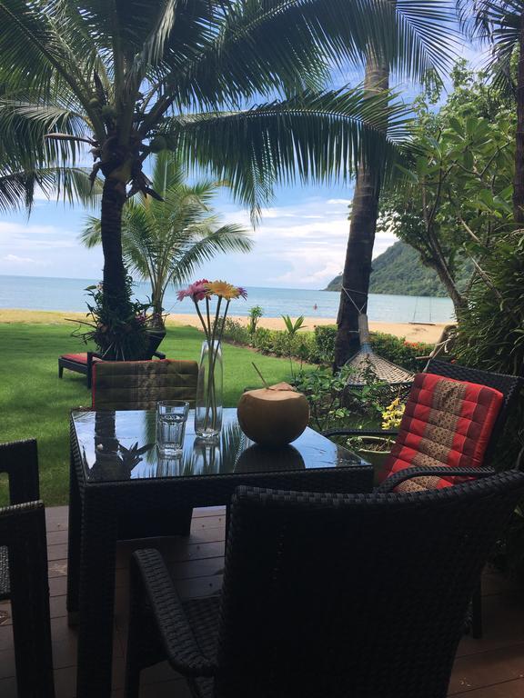 Absolute Beachfront Villa Koh Chang Exterior photo